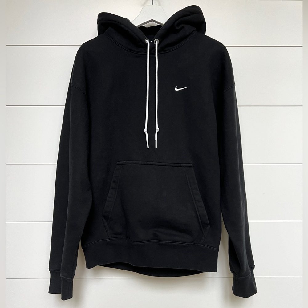 NIKE Black Hoodie (Like New)